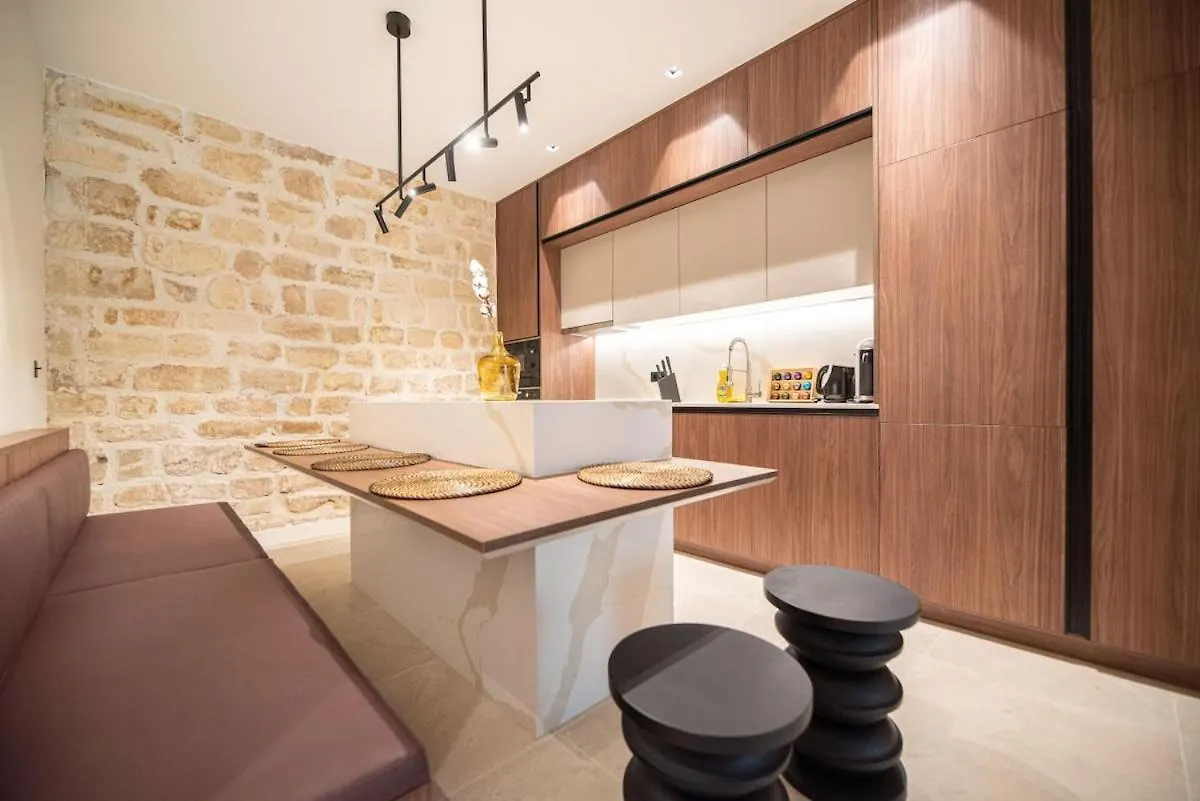 Luxury 2Br - Place Des Vosges - Le Marais Parijs 0*,  Frankrijk