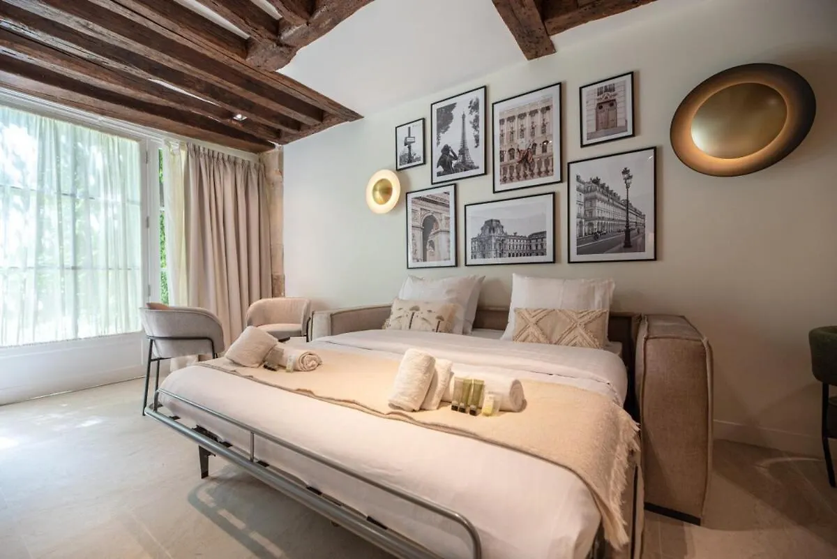 Luxury 2Br - Place Des Vosges - Le Marais Parijs Appartement